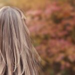 Natural tips to control hair fall