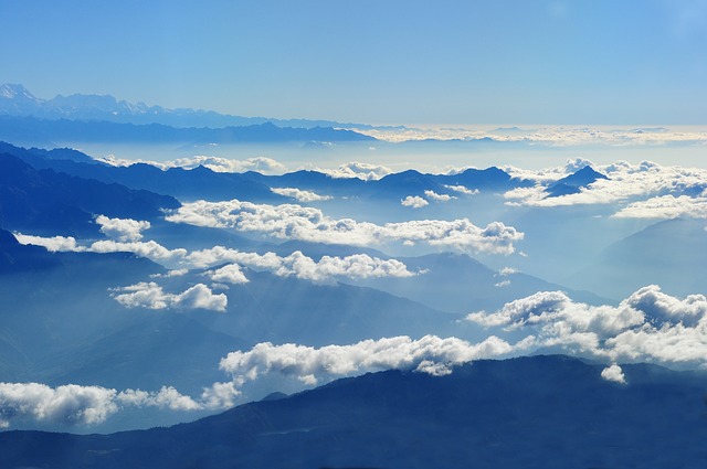 Digital Detox Retreats - Reconnect with Yourself and Nature