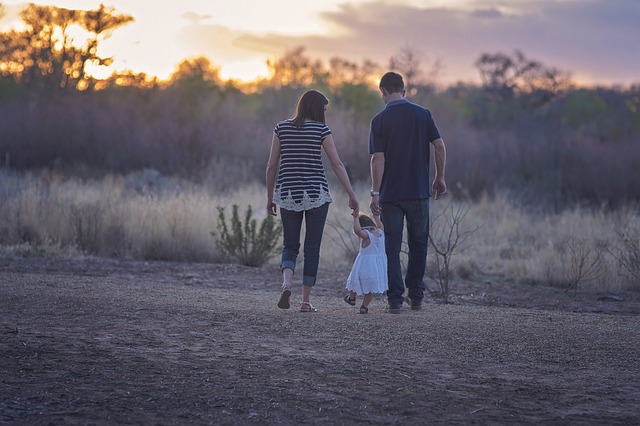 Natural and Medical Strategies for Hormone Balance Through Aging
